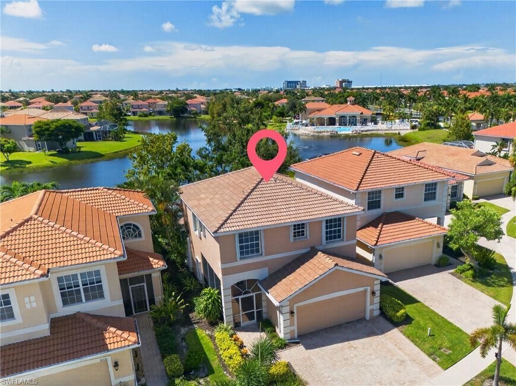 8720 Spring Mountain WAY, FORT MYERS, FL 33908 — photo 2