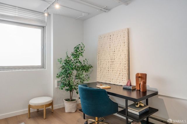 2412 Harrison Street 106, San Francisco, CA 94110