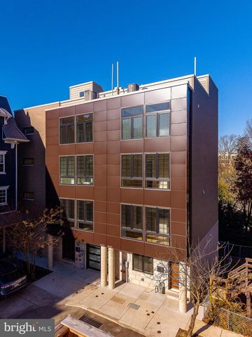 250 GATE ST, Philadelphia, PA 19128