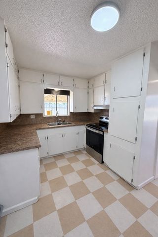 1101 W Callaghan, Fort Stockton, TX 79735