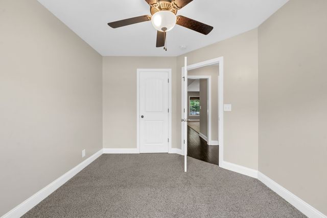 652 Deer Ridge Dr, Clarksville, TN 37042