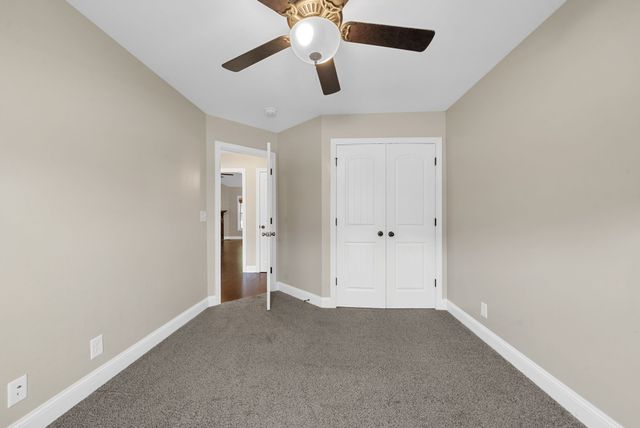 652 Deer Ridge Dr, Clarksville, TN 37042