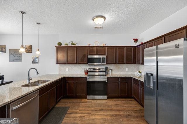 291 Morgan Field Boulevard NE, Ludowici, GA 31316