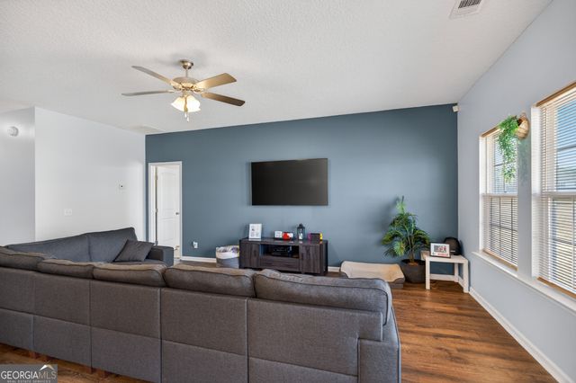 291 Morgan Field Boulevard NE, Ludowici, GA 31316