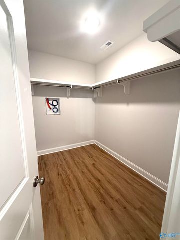 127 Ranna Drive, Huntsville, AL 35811