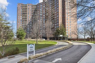 5900 Arlington Avenue 3S, Bronx, NY 10471