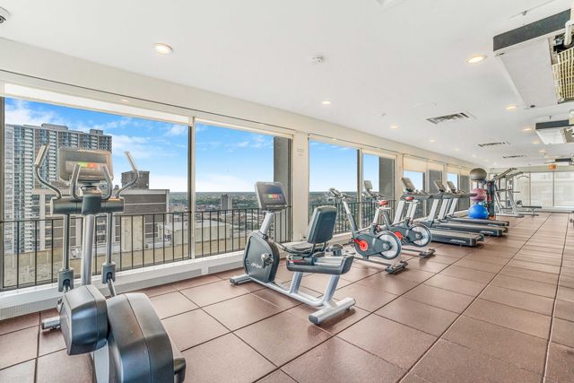 6171 N Sheridan Road 1804, Chicago, IL 60660