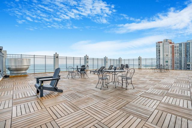 6171 N Sheridan Road 1804, Chicago, IL 60660