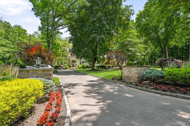 281 Phillips Hill Road, New City, NY 10956