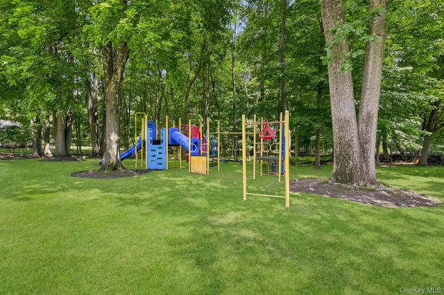 281 Phillips Hill Road, New City, NY 10956