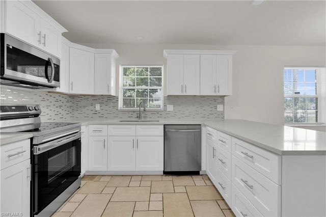 4301 New ST, Fort Myers, FL 33905