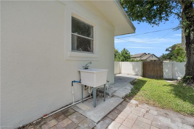 4301 New ST, Fort Myers, FL 33905