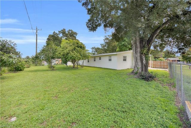 4301 New ST, Fort Myers, FL 33905