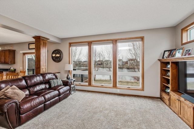 19877 Deerbrooke Path, Farmington, MN 55024