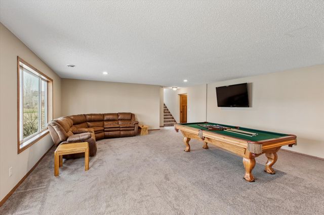 19877 Deerbrooke Path, Farmington, MN 55024