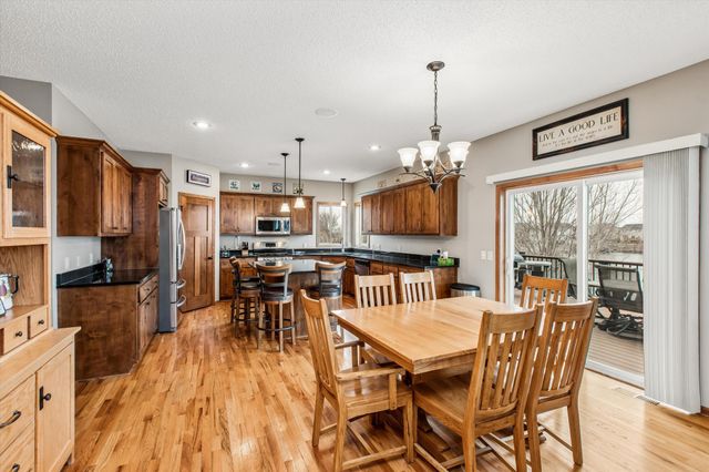 19877 Deerbrooke Path, Farmington, MN 55024