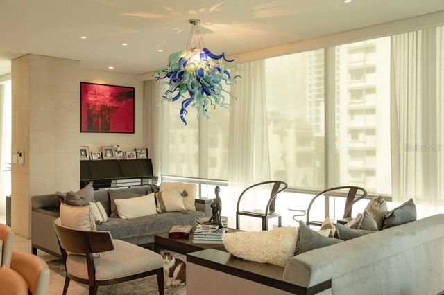 555 C. MONSERRATE 5, San Juan, PR 00907