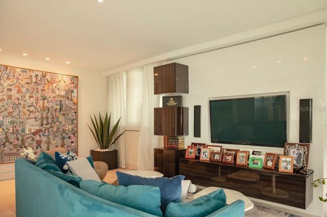 555 C. MONSERRATE 5, San Juan, PR 00907