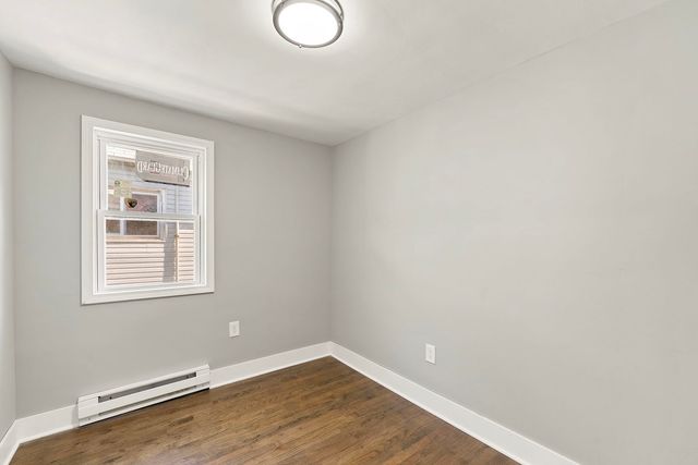 1437 Victoria Avenue, North Chicago, IL 60064