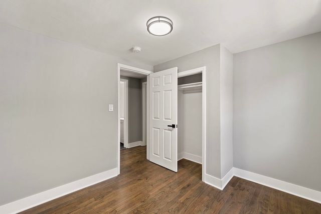 1437 Victoria Avenue, North Chicago, IL 60064
