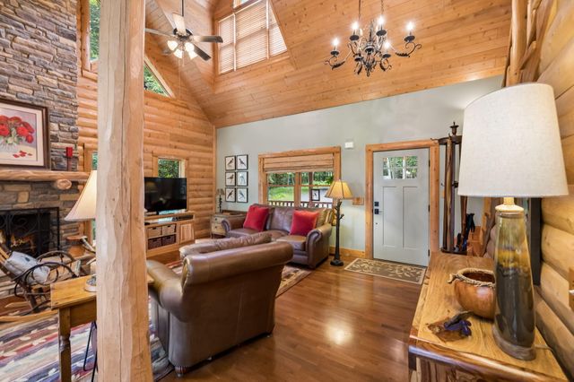 151 Autumn Way, Dunlap, TN 37327