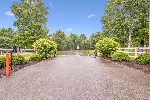 151 Autumn Way, Dunlap, TN 37327