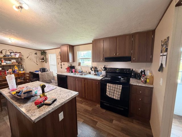 12798 Griffin Road, Des Arc, AR 72040
