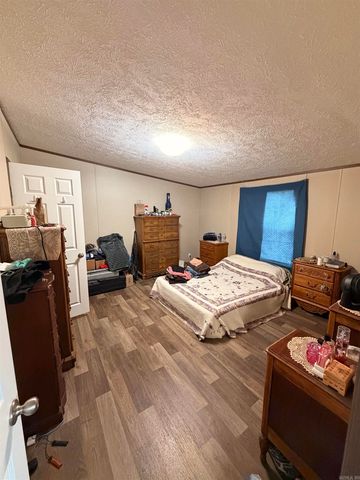 12798 Griffin Road, Des Arc, AR 72040