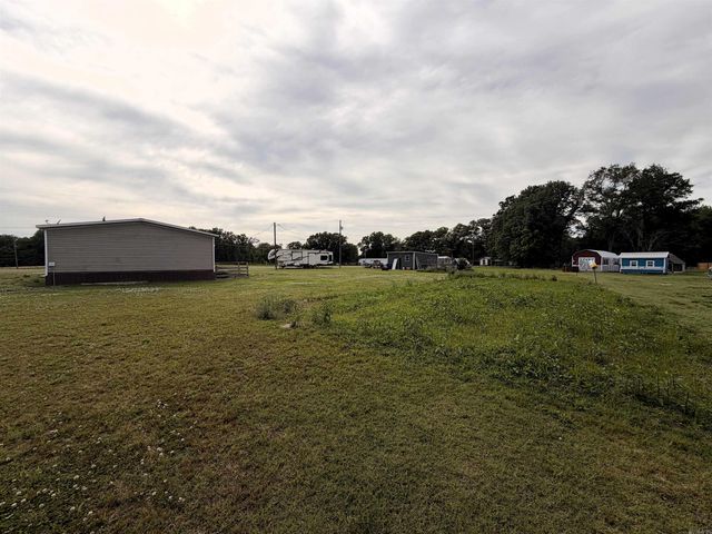 12798 Griffin Road, Des Arc, AR 72040