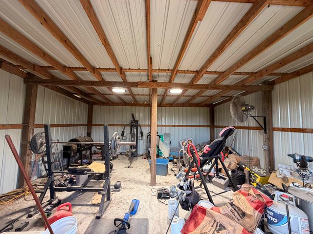 12798 Griffin Road, Des Arc, AR 72040