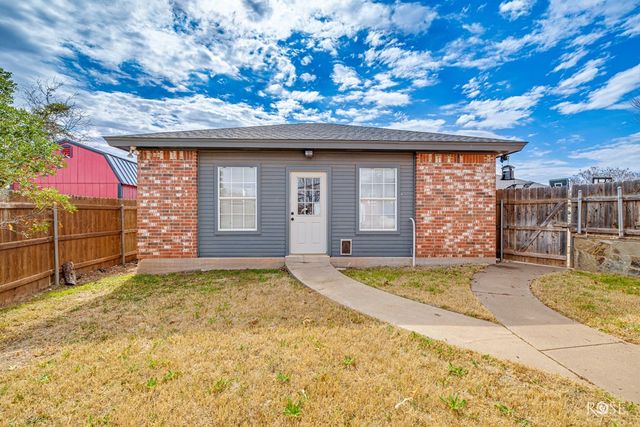 214 Burlington Road, San Angelo, TX 76901