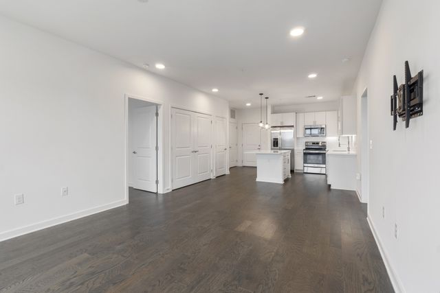 1677 54th Ave N Apt 340, Nashville, TN 37209