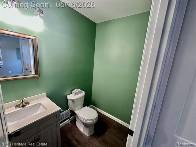 5435 Byron Road, Howell, MI 48855