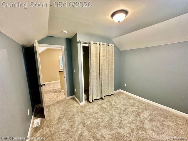 5435 Byron Road, Howell, MI 48855