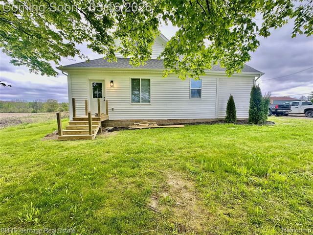 5435 Byron Road, Howell, MI 48855