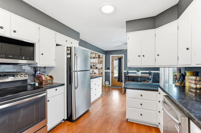 303 3rd Avenue SW, Medford, MN 55049