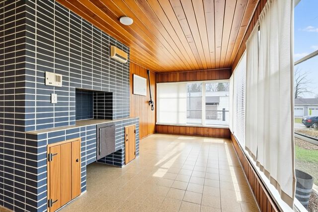 303 3rd Avenue SW, Medford, MN 55049