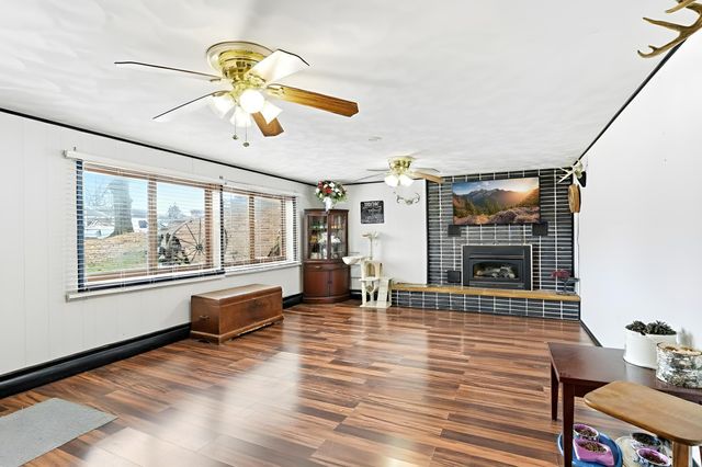 303 3rd Avenue SW, Medford, MN 55049