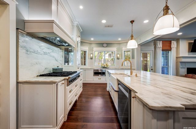 15722 Dawn Crest, San Antonio, TX 78248