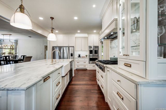 15722 Dawn Crest, San Antonio, TX 78248