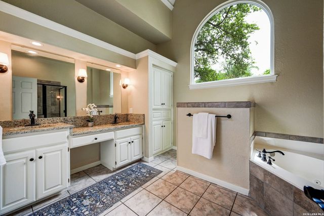 15722 Dawn Crest, San Antonio, TX 78248