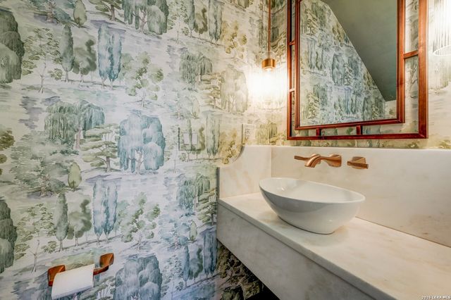 15722 Dawn Crest, San Antonio, TX 78248