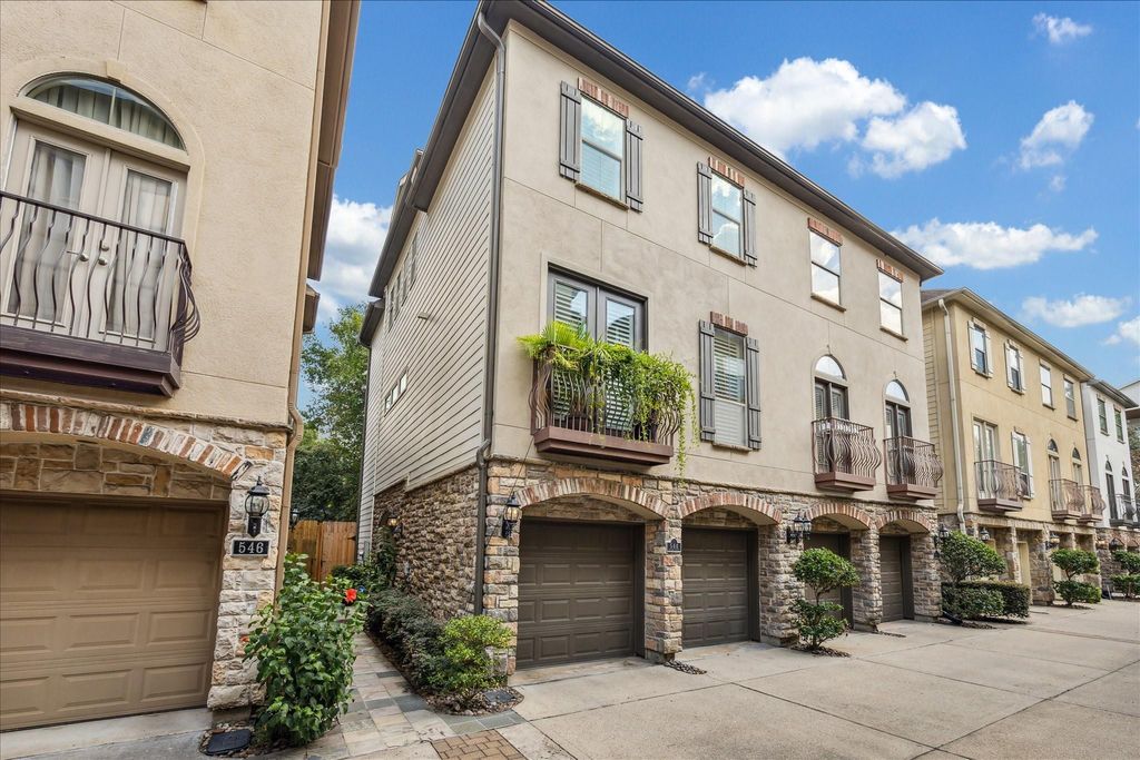 544 Bomar Street, Houston, TX 77006