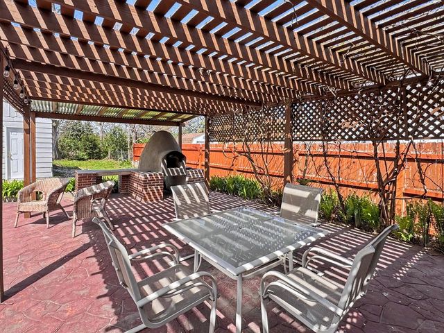 3843 5th PLACE, Milwaukee, WI 53207