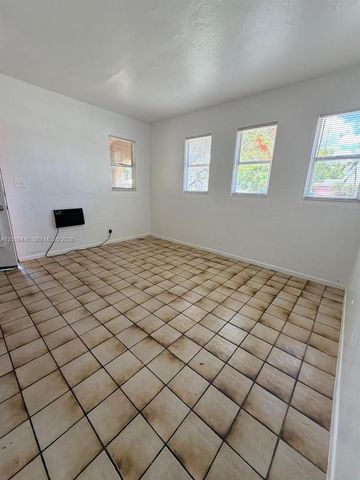 1844 Taft St 1-5, Hollywood, FL 33020