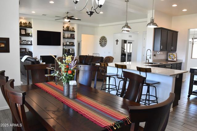 8867 S WELSH Place, Hereford, AZ 85615