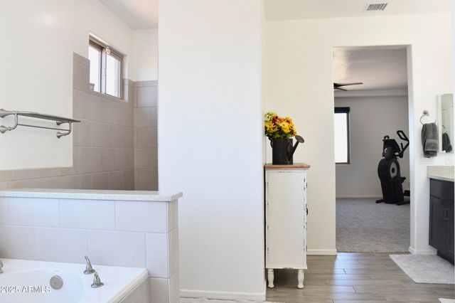 8867 S WELSH Place, Hereford, AZ 85615