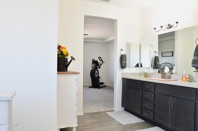 8867 S WELSH Place, Hereford, AZ 85615