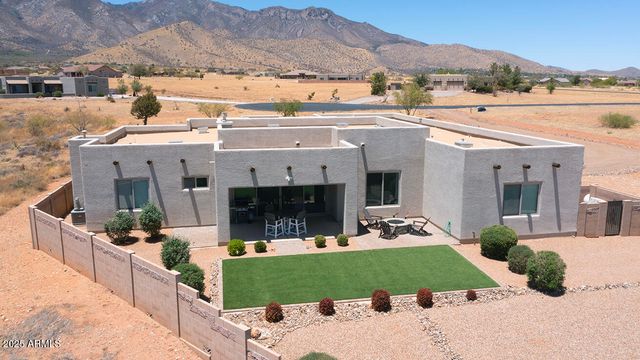 8867 S WELSH Place, Hereford, AZ 85615