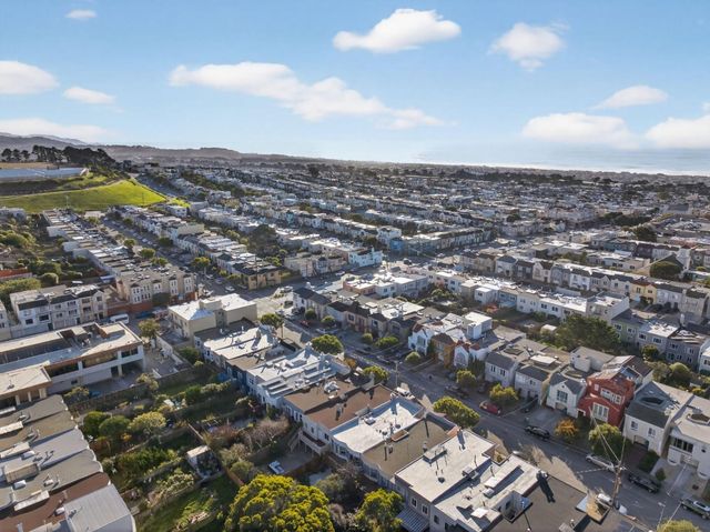 1758 27th Avenue, San Francisco, CA 94122